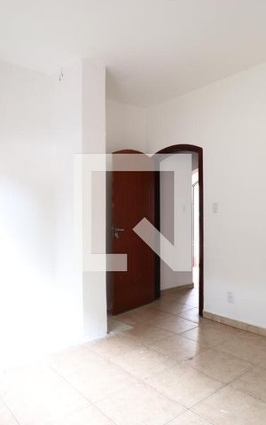 Casa para alugar com 120m², 2 quartos e 2 vagasQuarto de Serviço