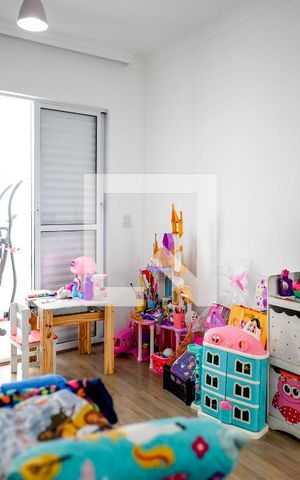 Casa à venda com 136m², 3 quartos e 2 vagasQuarto 3