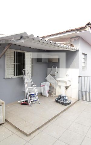 Casa para alugar com 100m², 2 quartos e 2 vagasÁrea de Serviço
