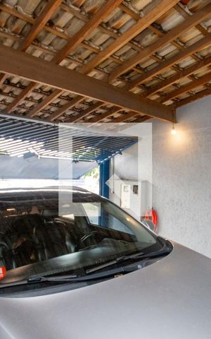 Casa à venda com 125m², 3 quartos e 2 vagas Casa à venda com 125m², 3 quartos e 2 vagasGaragem