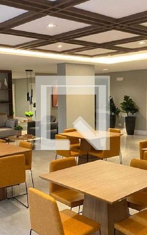 Apartamento à venda com 153m², 3 quartos e 2 vagas Apartamento à venda com 153m², 3 quartos e 2 vagasÁrea comum - Salão de festas