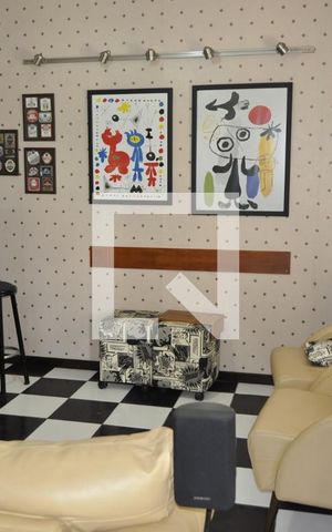 Apartamento à venda com 134m², 4 quartos e 2 vagasSala