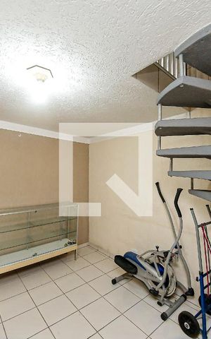 Casa à venda com 148m², 4 quartos e 3 vagas Casa à venda com 148m², 4 quartos e 3 vagasSala 2