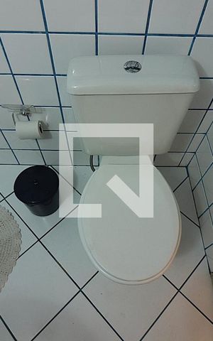 Casa à venda com 246m², 3 quartos e 3 vagasBanheiro de serviço
