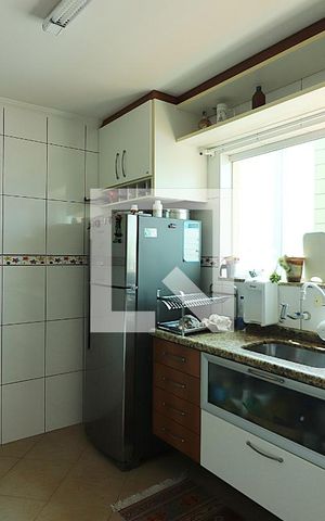 Casa à venda com 246m², 3 quartos e 3 vagasCozinha