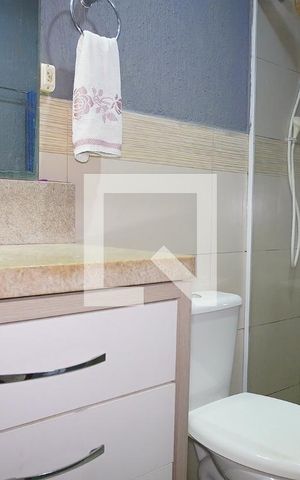 Casa para alugar com 110m², 2 quartos e 2 vagasBanheiro da Suíte 1