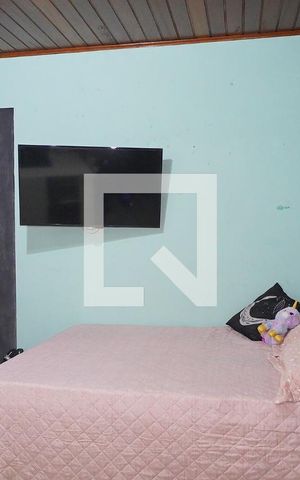 Casa para alugar com 110m², 2 quartos e 2 vagasSuíte 1