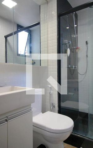 Apartamento à venda com 55m², 1 quarto e 2 vagasBanheiro da Suite
