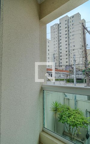 Casa à venda com 160m², 3 quartos e 4 vagas Casa à venda com 160m², 3 quartos e 4 vagasVaranda da Suíte 2
