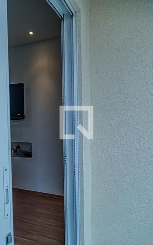 Casa à venda com 160m², 3 quartos e 4 vagas Casa à venda com 160m², 3 quartos e 4 vagasVaranda da Suíte 2