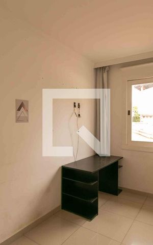 Casa à venda com 1000m², 5 quartos e 4 vagas Casa à venda com 1000m², 5 quartos e 4 vagasQuarto 1