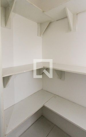 Apartamento à venda com 110m², 3 quartos e 2 vagas Apartamento à venda com 110m², 3 quartos e 2 vagasDispensa