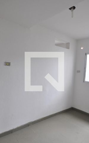 Casa para alugar com 40m², 1 quarto e sem vagaSala/Quarto 