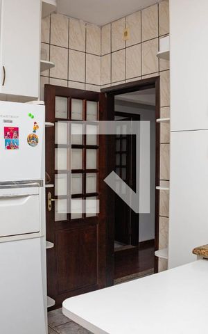 Casa à venda com 313m², 4 quartos e 3 vagas Casa à venda com 313m², 4 quartos e 3 vagasCozinha