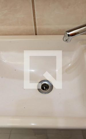 Casa à venda com 313m², 4 quartos e 3 vagas Casa à venda com 313m², 4 quartos e 3 vagasBanheiro social 1