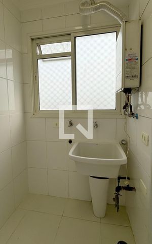 Apartamento à venda com 66m², 2 quartos e 1 vagaÁrea de Serviço
