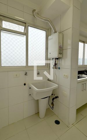 Apartamento à venda com 66m², 2 quartos e 1 vagaÁrea de Serviço