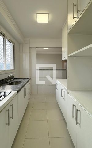 Apartamento à venda com 66m², 2 quartos e 1 vagaCozinha