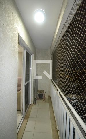 Apartamento para alugar com 59m², 2 quartos e 1 vaga Apartamento para alugar com 59m², 2 quartos e 1 vagaSacada