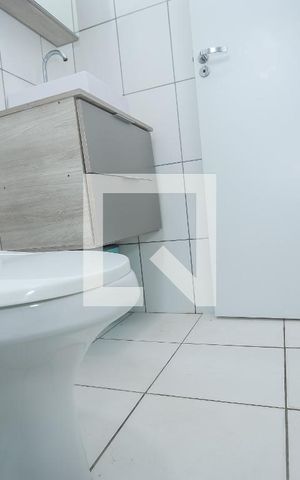 Studio à venda com 28m², 1 quarto e sem vaga Studio à venda com 28m², 1 quarto e sem vagaBanheiro