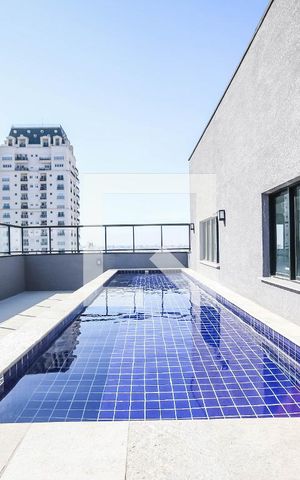 Studio à venda com 28m², 1 quarto e sem vaga Studio à venda com 28m², 1 quarto e sem vagaÁrea comum - Piscina