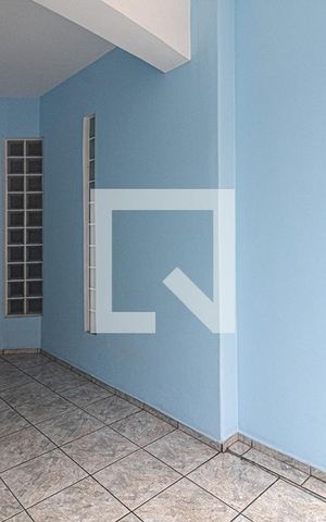 Casa para alugar com 180m², 3 quartos e 1 vaga Casa para alugar com 180m², 3 quartos e 1 vagaGaragem