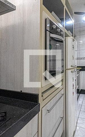 Casa para alugar com 180m², 3 quartos e 1 vaga Casa para alugar com 180m², 3 quartos e 1 vagaCozinha