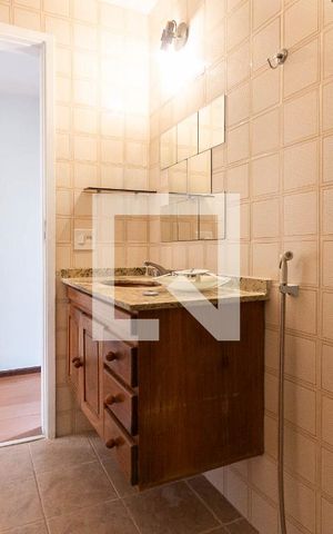 Apartamento à venda com 72m², 2 quartos e 1 vagaBanheiro