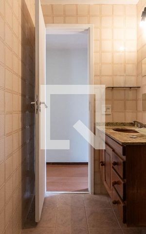 Apartamento à venda com 72m², 2 quartos e 1 vagaBanheiro