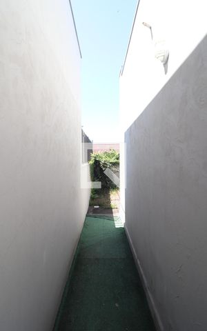Casa para alugar com 64m², 2 quartos e 1 vaga Casa para alugar com 64m², 2 quartos e 1 vagaÁrea comum