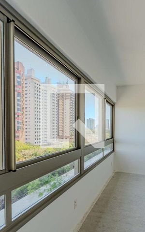 Apartamento à venda com 137m², 3 quartos e 2 vagas Apartamento à venda com 137m², 3 quartos e 2 vagasSala