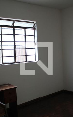 Casa para alugar com 350m², 5 quartos e 1 vagaSala