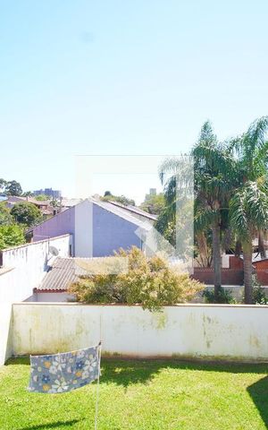 Casa à venda com 270m², 4 quartos e 4 vagasQuarto 4 - Vista