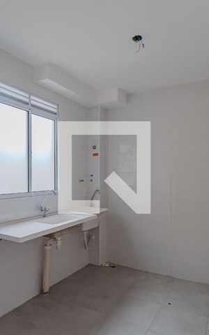 Apartamento para alugar com 42m², 2 quartos e 1 vaga Apartamento para alugar com 42m², 2 quartos e 1 vagaCozinha e Área de Serviço