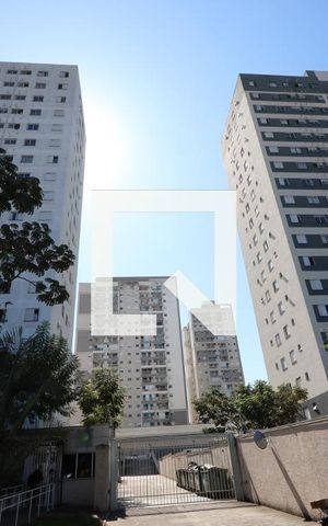 Apartamento à venda com 47m², 2 quartos e 1 vaga Apartamento à venda com 47m², 2 quartos e 1 vagaFachada do bloco