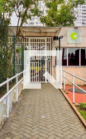 Apartamento à venda com 47m², 2 quartos e 1 vaga Apartamento à venda com 47m², 2 quartos e 1 vagaFachada