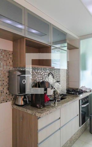 Apartamento à venda com 47m², 2 quartos e 1 vaga Apartamento à venda com 47m², 2 quartos e 1 vagaCozinha