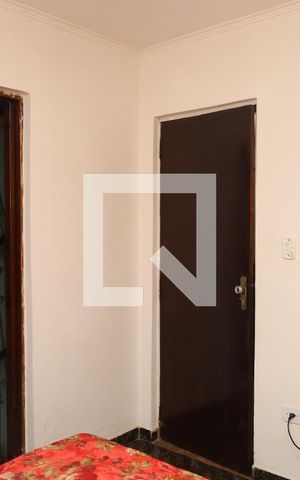 Casa para alugar com 120m², 3 quartos e 6 vagasQuarto 3 - Suíte