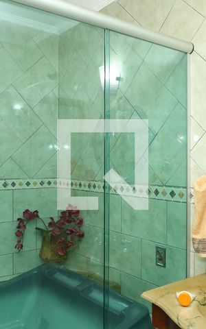 Casa para alugar com 120m², 3 quartos e 6 vagasBanheiro 1 - Suíte
