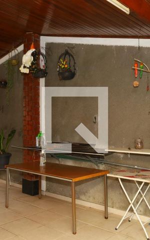 Casa para alugar com 120m², 3 quartos e 6 vagasQuintal e Churrasqueira