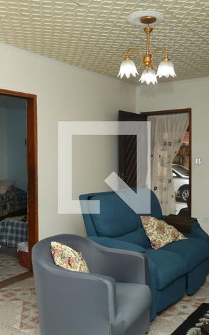 Casa para alugar com 120m², 3 quartos e 6 vagasSala