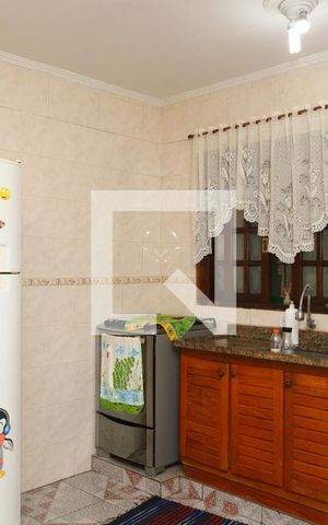 Casa para alugar com 120m², 3 quartos e 6 vagasCozinha