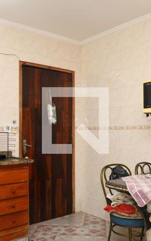 Casa para alugar com 120m², 3 quartos e 6 vagasCozinha