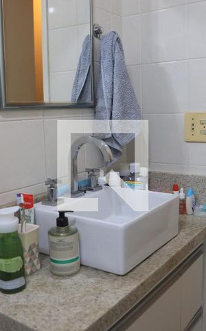 Apartamento à venda com 53m², 2 quartos e 1 vagaBanheiro