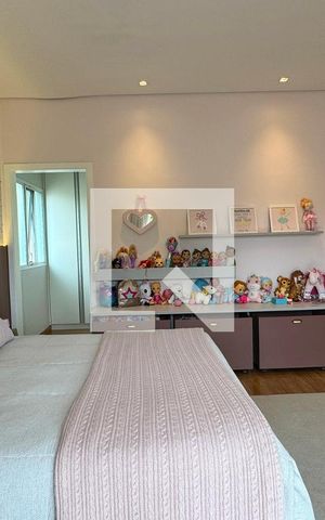 Casa de condomínio à venda com 453m², 3 quartos e 4 vagasSuíte 2