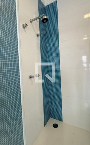 Casa de condomínio à venda com 453m², 3 quartos e 4 vagasBanheiro da Suíte 3