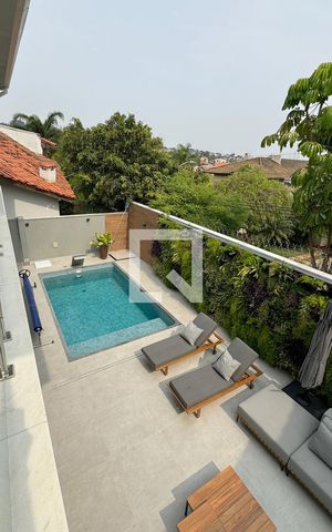 Casa de condomínio à venda com 453m², 3 quartos e 4 vagasvista da Suíte 2