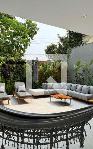 Casa de condomínio à venda com 453m², 3 quartos e 4 vagasPiscina