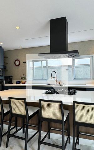 Casa de condomínio à venda com 453m², 3 quartos e 4 vagasCozinha