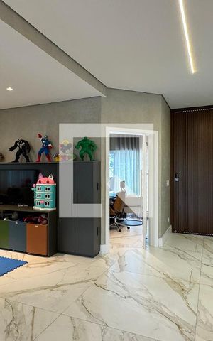 Casa de condomínio à venda com 453m², 3 quartos e 4 vagasSala